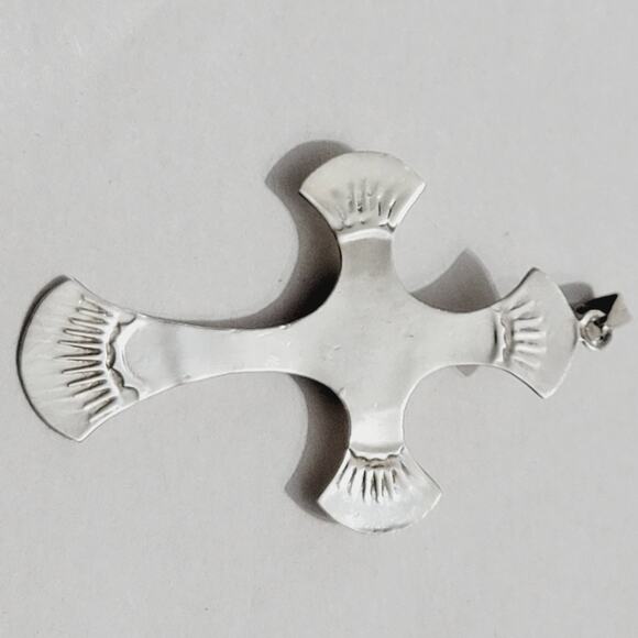 Large Multi Stone Silver Cross Pendant - Picture 4 of 6